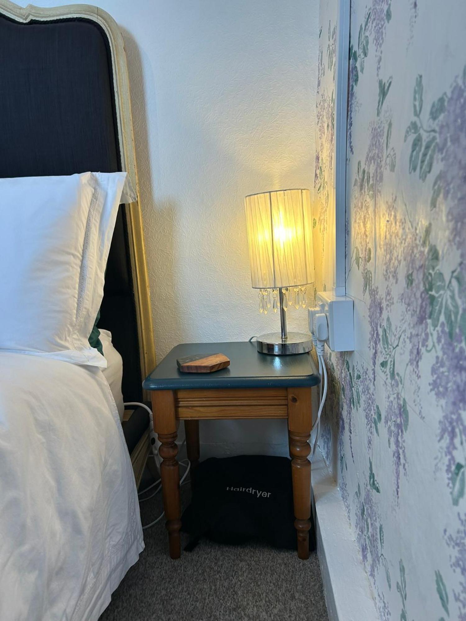 Britannia House Vintage B&B Cornwall Helston Chambre photo